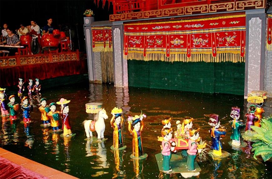 ve mua roi nuoc rong vang ho chi minh